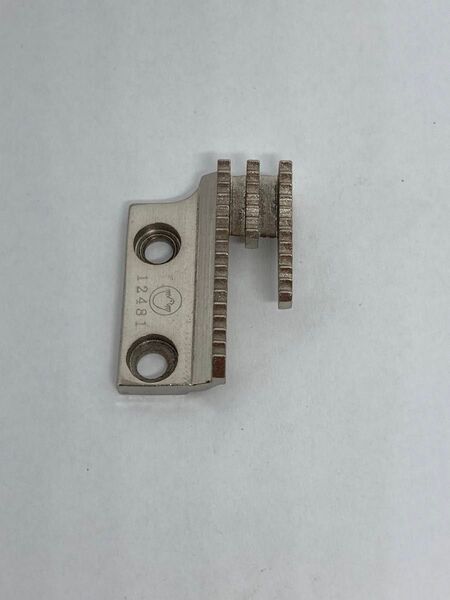 工業用ミシン*三枚送り歯*新品