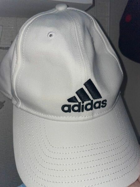 adidas アディダス 白　ホワイト キャップ　帽子 ユニセックス CAP