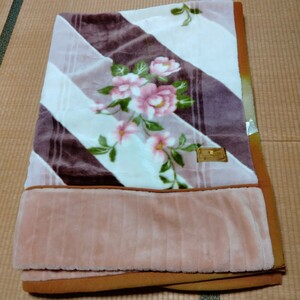 西川の毛布　シングル　150x 210 BOANIGHT BLANKET 　ボアナイト　ブランケット