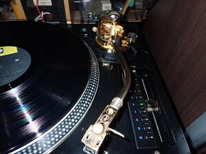 Technics SL-1200 GLD 300万台達成 限定モデル