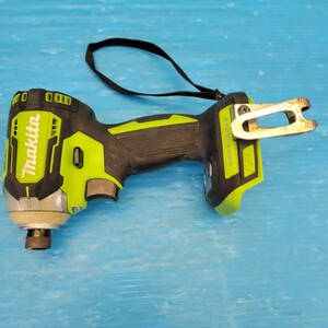 47* free shipping!* Makita 18V rechargeable impact driver TD170D used operation goods *******