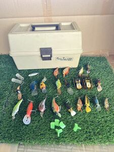 MEIHOmei horn owner trout 3000 tackle box lure summarize Daiwa brand rua fishing tool B-109