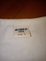 送料230円　AVIREX　半袖Tシャツ　サイズL　ホワイト　ロゴ_画像3