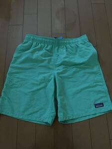 patagonia kids Baggies Shorts sizeL グリーン系 パタゴニア バギーズショーツ 水陸両用 ノースフェイス ヘリーハンセン 