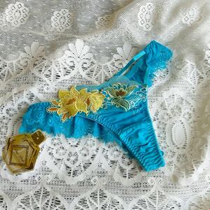 新品タグ付　Mドゥペルル Tバック　綺麗水色お花刺繍