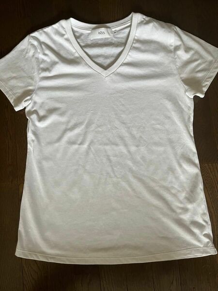 Tシャツ 白　Mサイズ AZUL