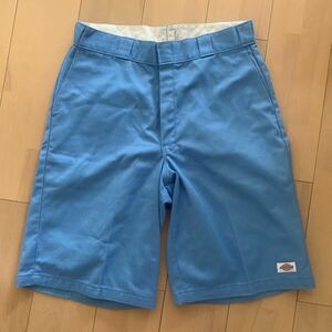 90s-00s【Dickies】ディッキーズ w34 ハーフパンツ YKKジップ ネブルー 圧着タグ USA製 ショートパンツ ショーツ 水色 スケート ギャング 