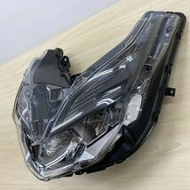 新品 ホンダ フォルツァ MF13 純正 ヘッドライト HONDA FORZA_画像2