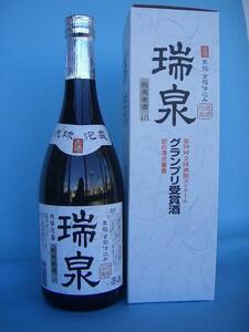  Awamori brandy * Grand Prix winning *. Izumi 40 times 720ml