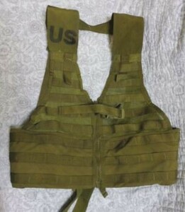 ★☆即決・米軍放出品・USED・ファイティング ベスト・MOLLE コヨーテ☆★