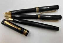 ★未使用品★PILOT パイロット　万年筆 ペン先14K（585）・ボールペン・シャープペンシル　筆記用具3点セット　DAVID HICKS ペンケース付_画像2