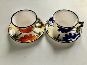 昭和レトロ カップ ティーカップ ソーサー 花柄 陶器 2客 オレンジ ブルー 未使用品 美品