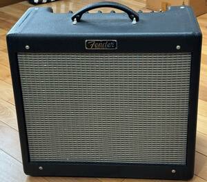  guitar amplifier Fender Blues Junior III: working properly goods : original box equipped : one owner 