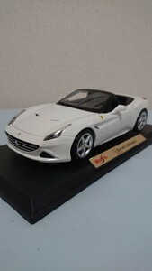 Ferrari California T Maisto 