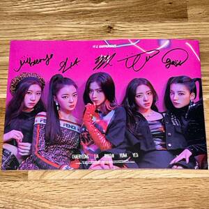 ITZY* Korea 1st digital single [IT'z Different] photo book ( not for sale )* autograph autograph 