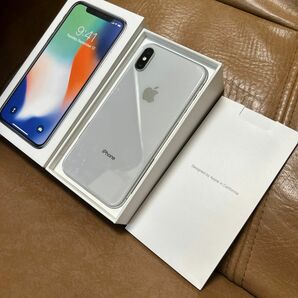 美品！！　iPhone X Silver 64 GB docomo