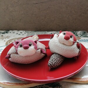 柊和◆◆ 狸さん ◆ 古布 縮緬 ちりめん 着物 和風 ハンドメイド 手作り ちりめん細工 アンティーク レトロ リメイク 創作人形 お手玉 漆