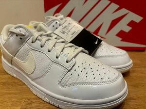 27cm Nike WMNS Dunk Low "Yellow Heart"ナイキ ウィメンズ ダンク ロー "イエロー ハート"