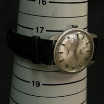 EEc136Y06 稼働品 自動巻 LONGINES ロンジン ULTRA-CHRON ウルトラクロン デイト メンズ 腕時計 シルバー文字盤 SWISS_画像6