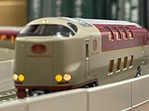 【美品】N-GAUGE KATO 10-1333 285系3000番台〈サンライズエクスプレス〉 7両セット 高密度間接照明室内灯装備 最後尾乗務員室室内灯点灯_画像3