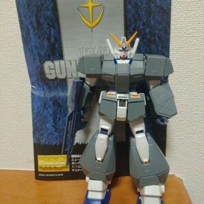 1/100 MG ガンダムNT-1　完成品　商品同時300円値引