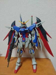 1/100 MG ディスティニーガンダム　完成品　商品同時300円値引