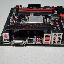 MSI MPG Z390 GAMING PLUS IOパネル付属 LGA1151 ATXマザーボード 第8・9世代CPU対応 最新Bios 動作確認済 PCパーツ_画像3