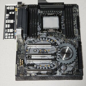 ASRock X299 Taichi XE IOパネル付属 LGA2066 ATXマザーボード 最新Bios 動作確認済 PCパーツ