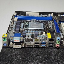 ASRock H61M/U3S3 LGA1155 MicroATXマザーボード ジャンク品 PCパーツ_画像3
