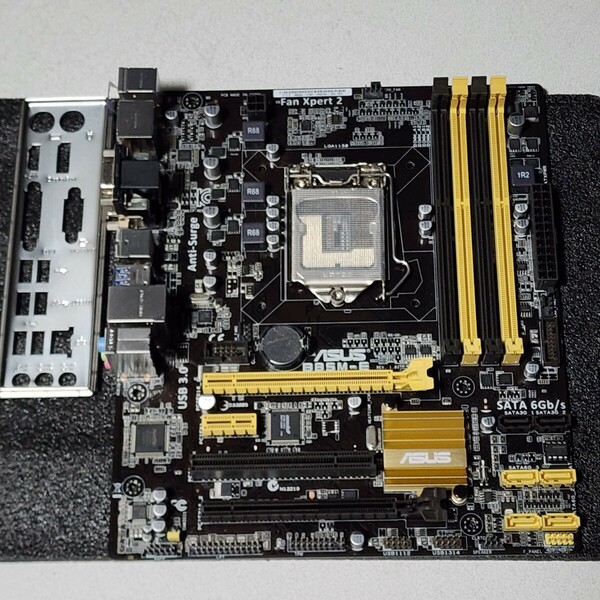ASUS B85M-E IOパネル付属 LGA1150 MicroATXマザーボード 第4世代CPU対応 最新Bios 動作確認済 PCパーツ