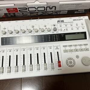 ZOOM R16 マルチトラックレコーダー MTR ズーム オーディオインターフェース ポータブルMTRシステム 現状