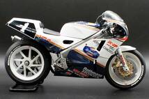 1/12 タミヤ TAMIYA 1987 Rohtmans ホンダ HONDA RVF750 SUZUKA 8時間耐久レース 塗装済 完成品_画像5