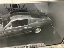 シェルビーGT500 コブラ　1967年　サイン入限定品　ダイキャストメタル　1/18 未開封_画像4