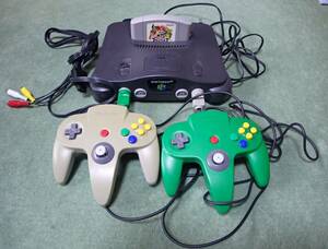 Nintendo64 ニンテンドー64本体（ソフト1本コントローラー×2）