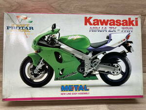 66. 未組立　プロター　PROTAR　1/9　Kawasaki 750cc　カワサキ ニンジャ ZX-7RR　イタリア製　 オートバイ　プラモデル　
