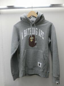 my/436686/2405/アベイシングエイプ　A BATHING APE　コットン　センターロゴ　パーカー/グレー/サイズS