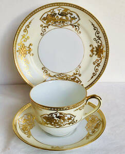 1910 year Old Noritake maru ki seal peak up gold paint Gold exotic bird pattern cup and saucer Trio A