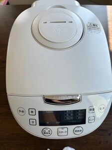 炊飯器 ホワイト BCS-550-W 山善