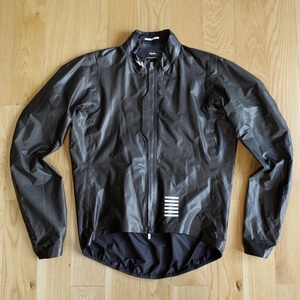 RAPHA PRO TEAM LIGHTWEIGHT GORE-TEX SHAKEDRY JACKET