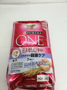 PURINA ONE ピュリナワン　これからも健康ケア　ほぐし粒入り　7歳以上　チキン　4.2kg　約1ヶ月　破れている部分あり　賞味期限:2024/3/31