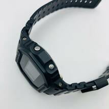 CASIO G-SHOCK デジタル腕時計 ブラック 20気圧防水 DW-5600BB _画像3