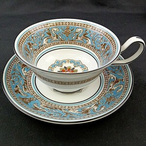 4 ◎【商品ランク:B】ウェッジウッド フロレンティーン ターコイズ WESTWOOD FLORENTINE TURQUOISE ティーカップ&ソーサー 食器