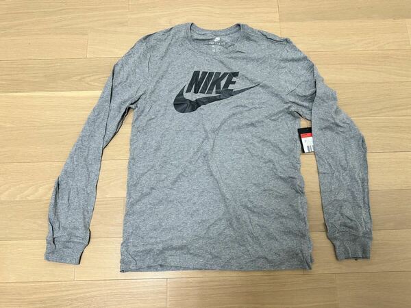 Nike ナイキ 長袖　ロング　Tシャツ 灰色 グレー 胸 Nikeロゴ サイズ L 送料無料