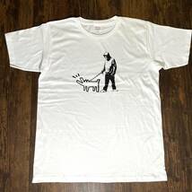 バンクシー・キースヘリング・犬散歩・Tシャツ・白・L_画像1