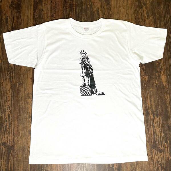 バンクシー・自由の女神・リバティーガール・Tシャツ・白・XL