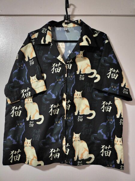猫　総柄　アロハシャツ　レデースL〜LL 白猫　黒猫　カモフラ 韓国ファッション 半袖 黒