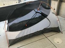 最終出品　値下げ　マウンテンハードウェア　キャンプ テント アウトドア 3人用　別売りの防水シート付き_画像2