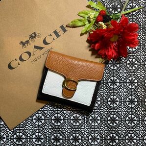 COACH コーチ ベージュ カラーブロック 二つ折り