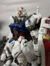 ガンダムプラモデル MG1/100 エールストライクガンダム Ver.RM ソリッドクリア　全塗装 完成品_画像9