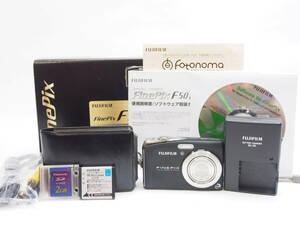 ◎FUJIFILM フジフィルム FinePix F50fd（元箱・取説・SDカード付）